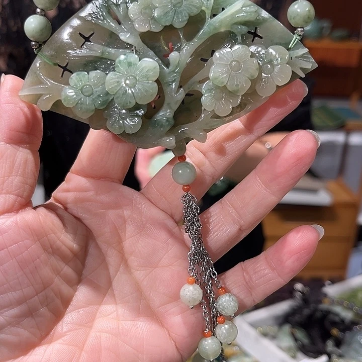 未镶嵌岫玉毛衣链