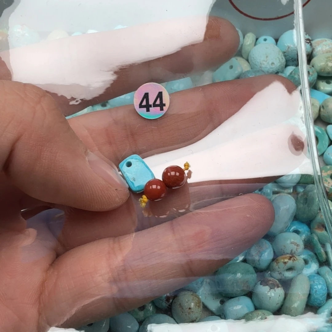 南红玛瑙未镶嵌珠宝奇石