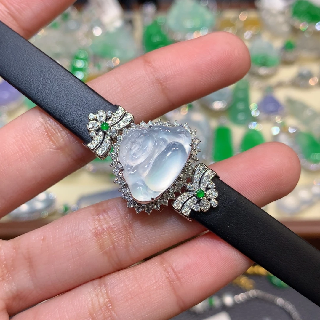 翡翠18K金镶嵌手链