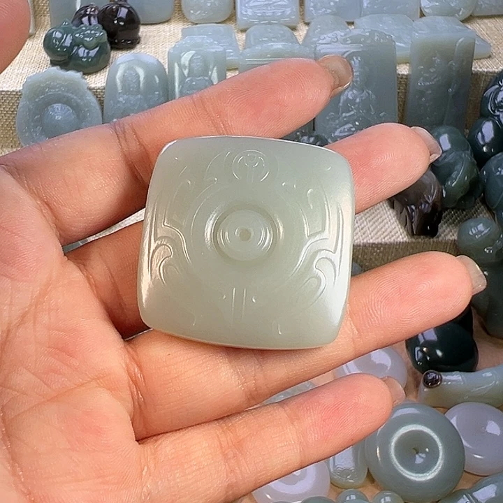 和田玉未镶嵌包链