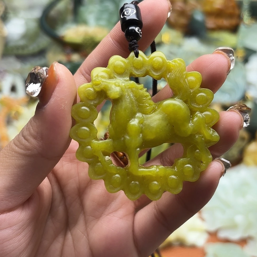 蛇纹石玉合金颈饰