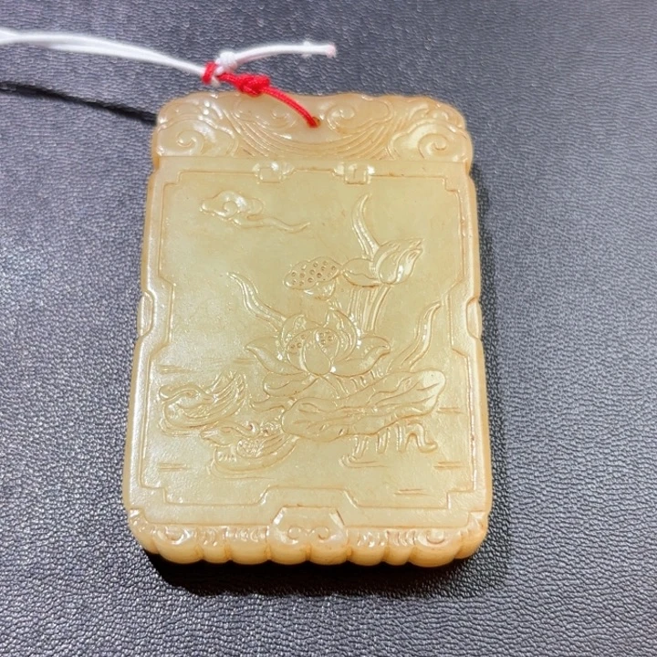 好***生未镶嵌和田玉挂件