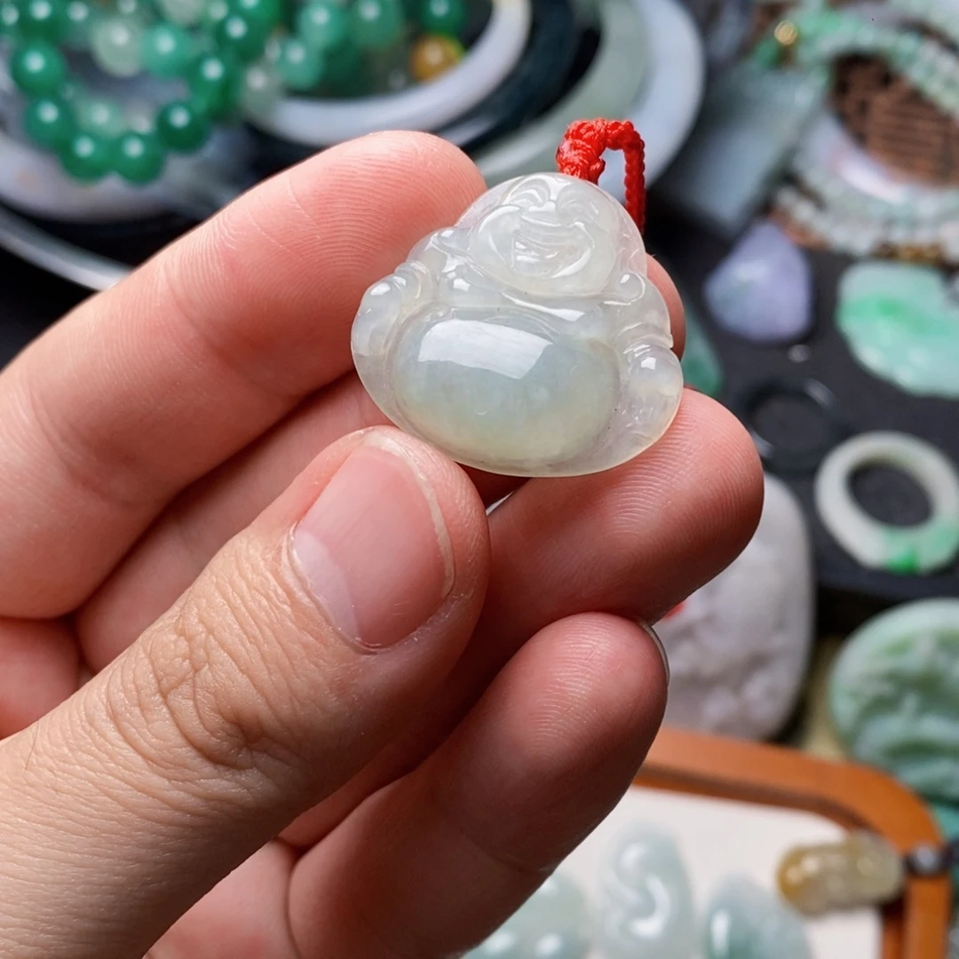 翡翠未镶嵌颈饰佛公吊坠