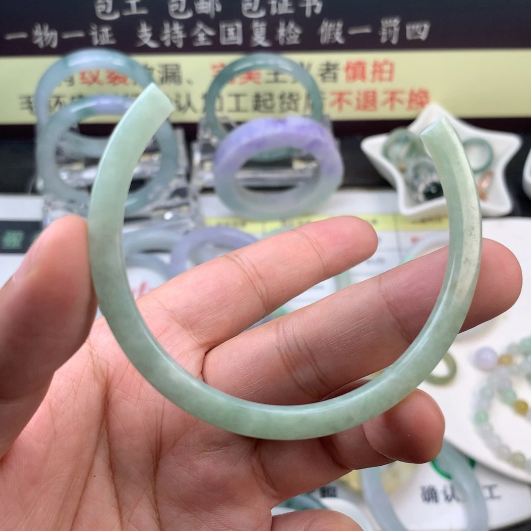 【闪购商品】未镶嵌定制翡翠抛光