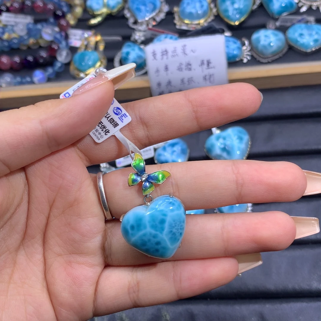 银S925镶嵌针钠钙石（海纹石）颈饰爱心吊坠