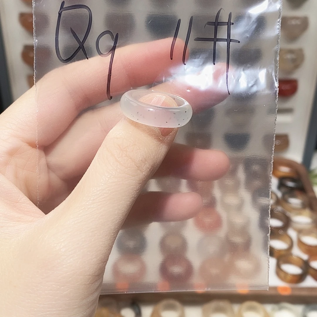 玛瑙/玉髓未镶嵌戒指港11码岫玉福利款不退换