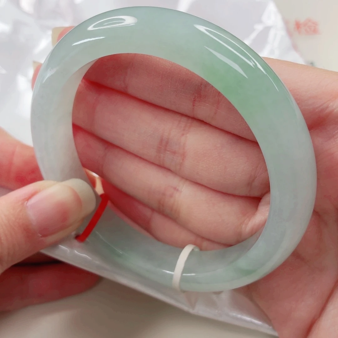 翡翠未镶嵌手镯59.7圈x501