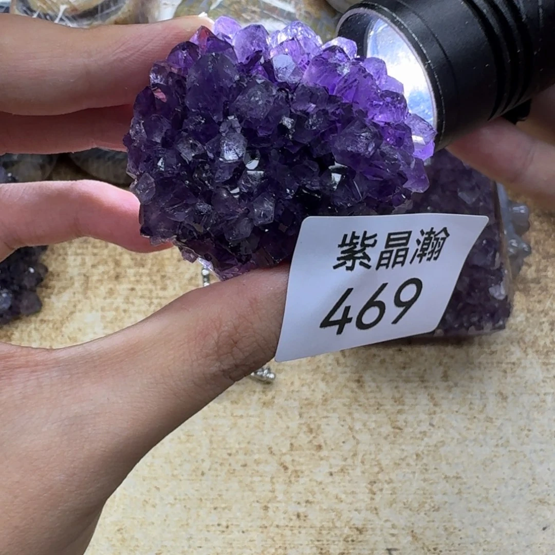 未镶嵌水晶大型摆件（非配饰）