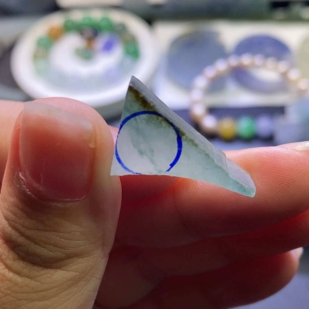 定制翡翠未镶嵌卡8珠子