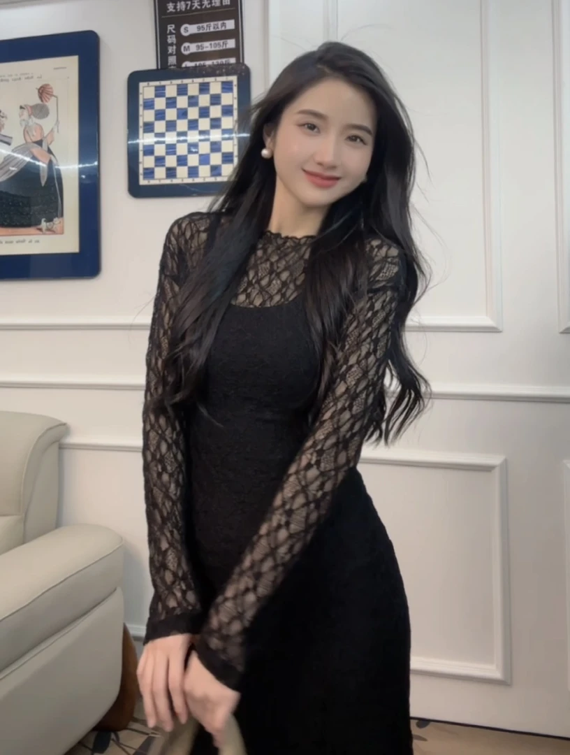 D113 2025新款蕾丝长袖显瘦春款黑色连衣裙性感风两件套套装长裙