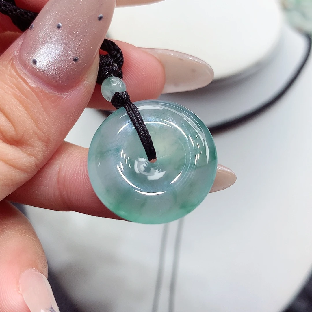 翡翠未镶嵌颈饰编号49，21.7/5.3