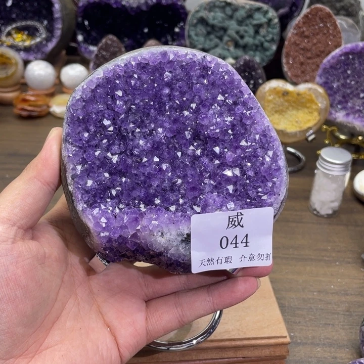 水晶未镶嵌珠宝半成品