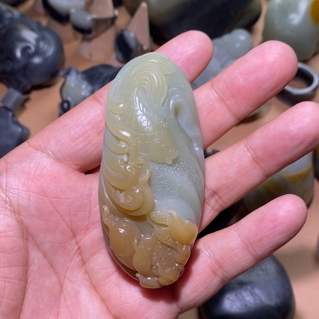 未镶嵌和田玉把件