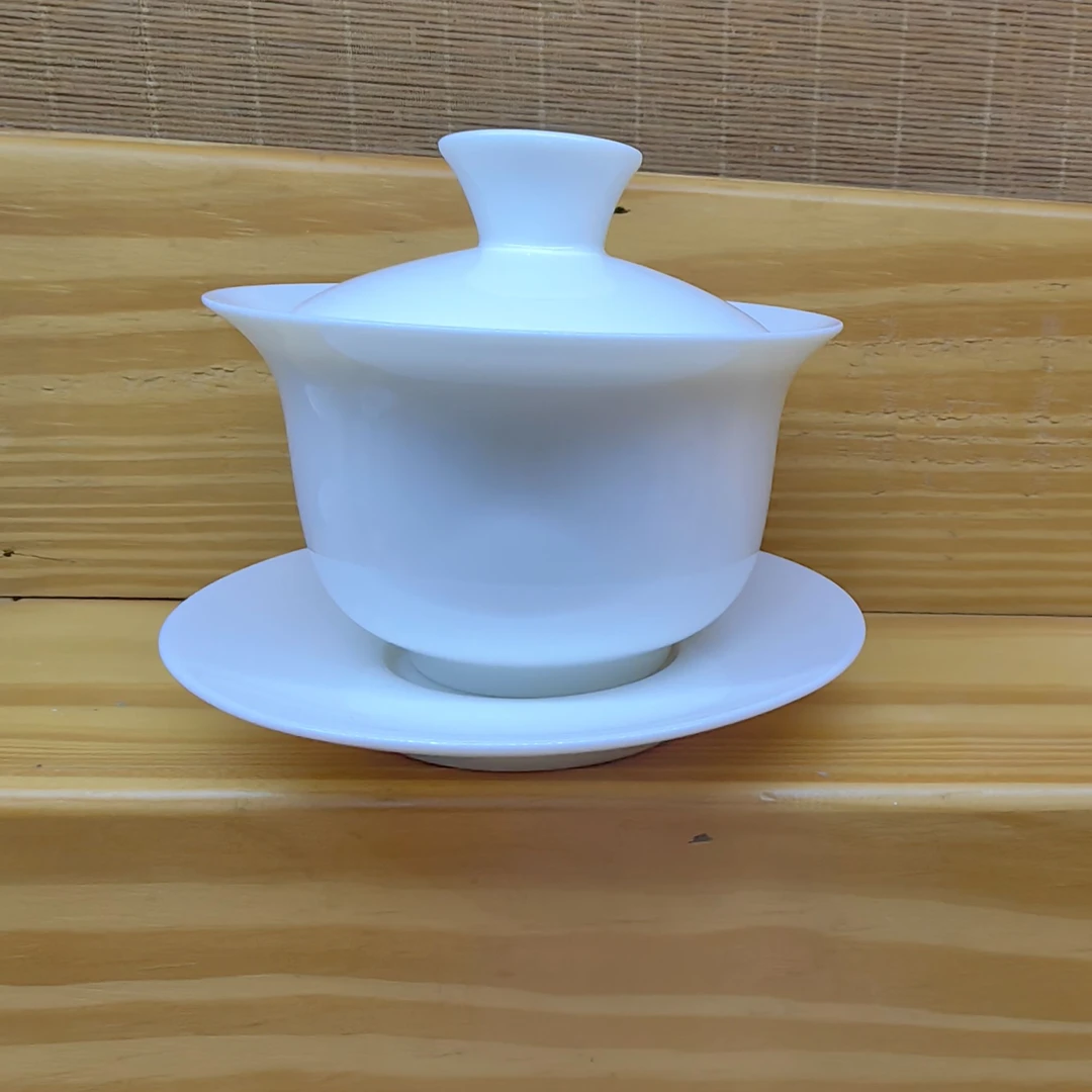 冰种羊脂玉悬停元宝盖碗（小底托）