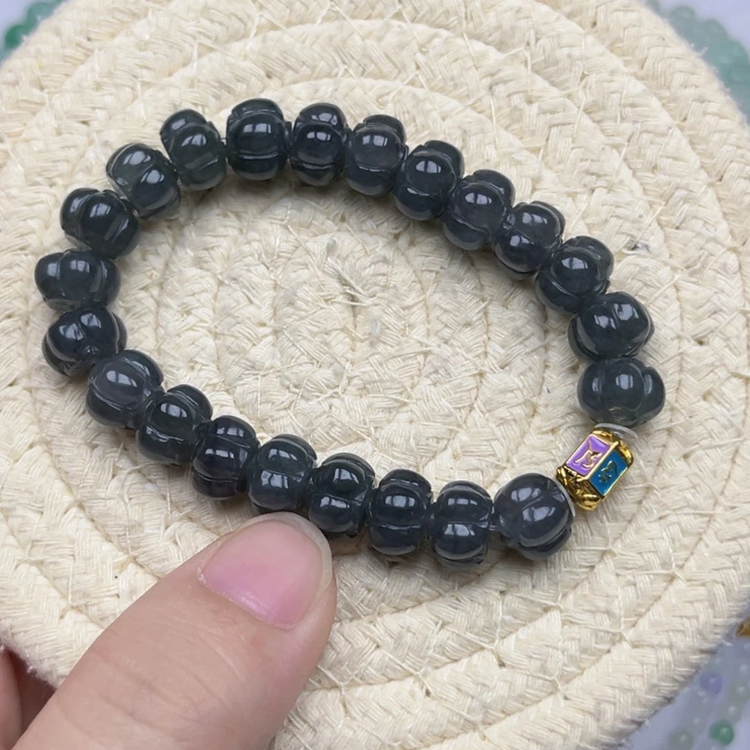 李***e翡翠未镶嵌手链天然翡翠a货