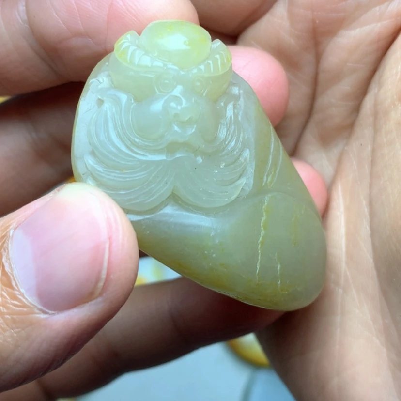 【闪购商品】颈饰未镶嵌和田玉