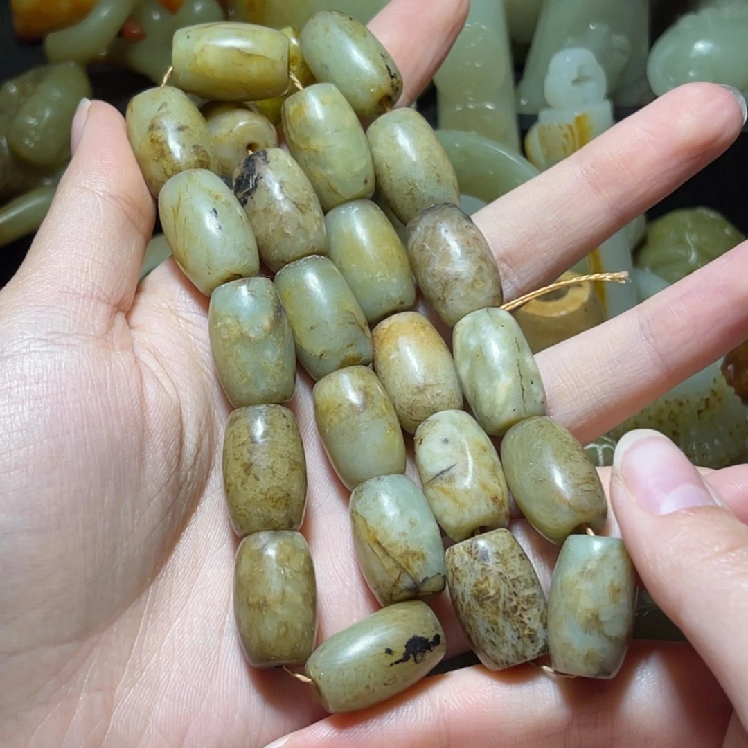 未镶嵌和田玉（糖玉）挂件
