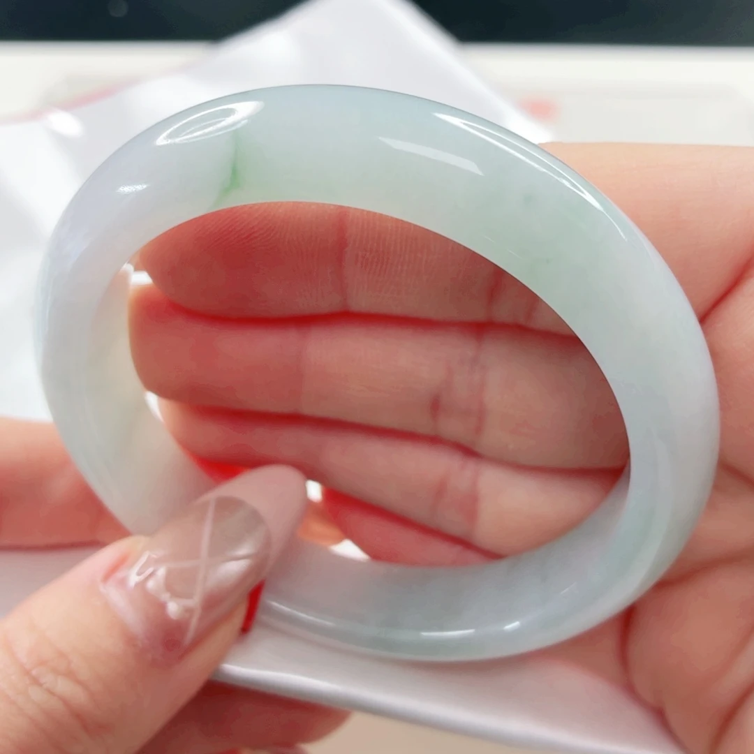 翡翠未镶嵌手镯56x871