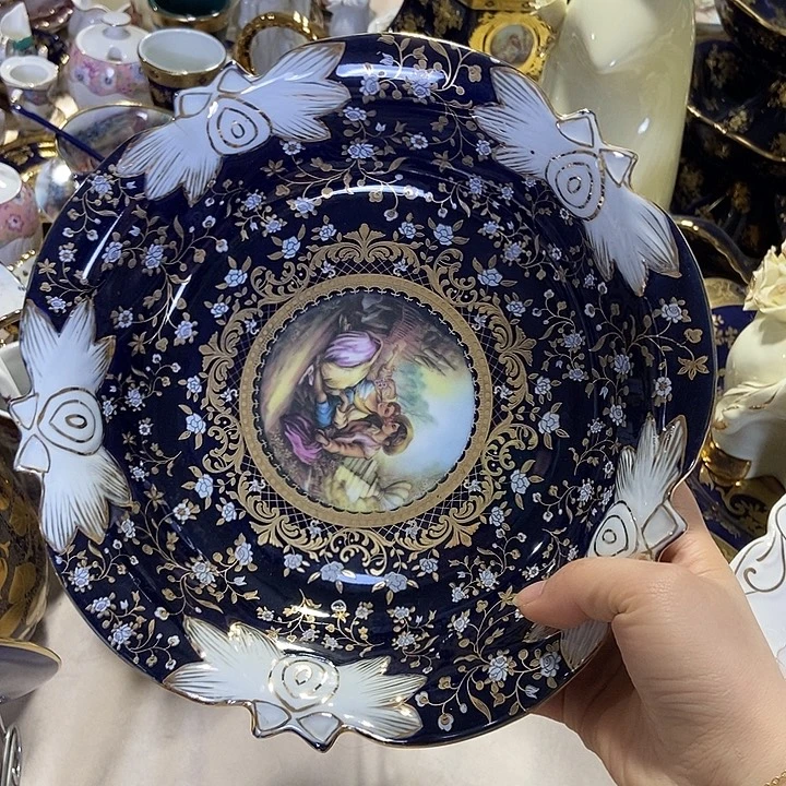 瓷片微瑕………………………………