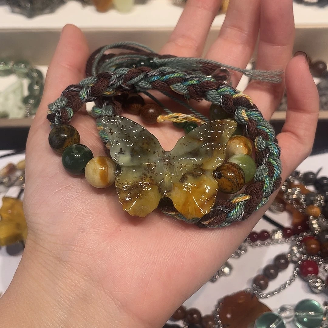 花***奈蛇纹石玉合金颈饰