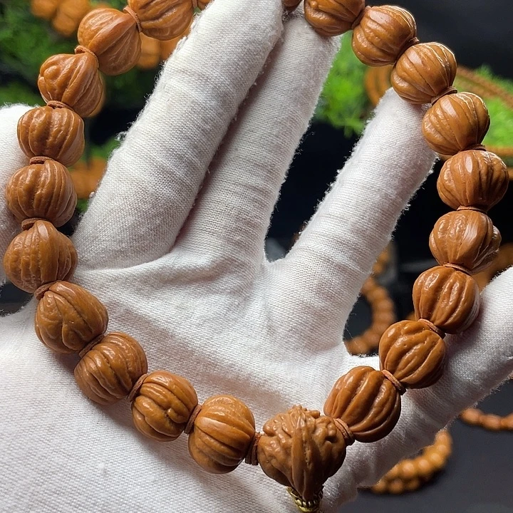 吊坠桃核秦岭龙纹桃核