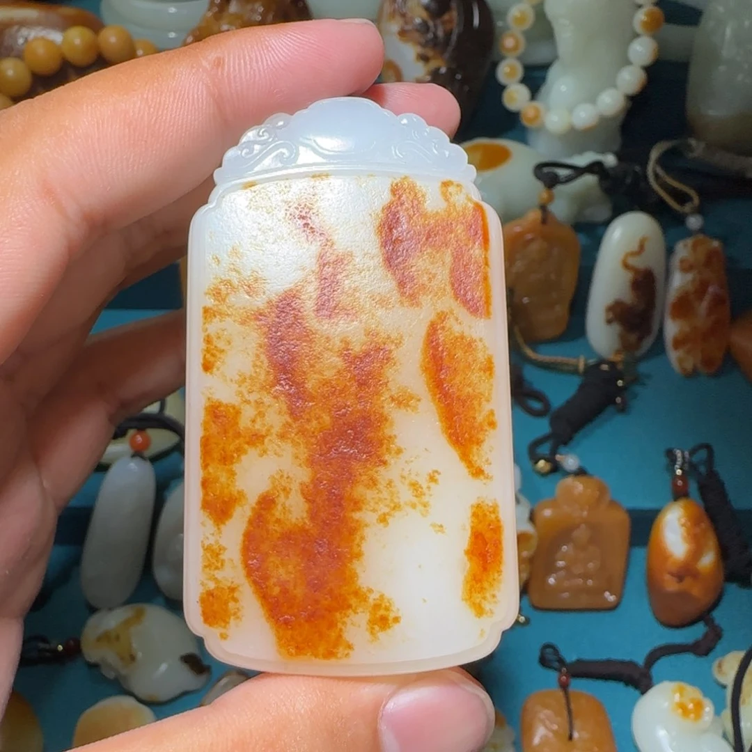 和田玉颈饰未镶嵌永***识