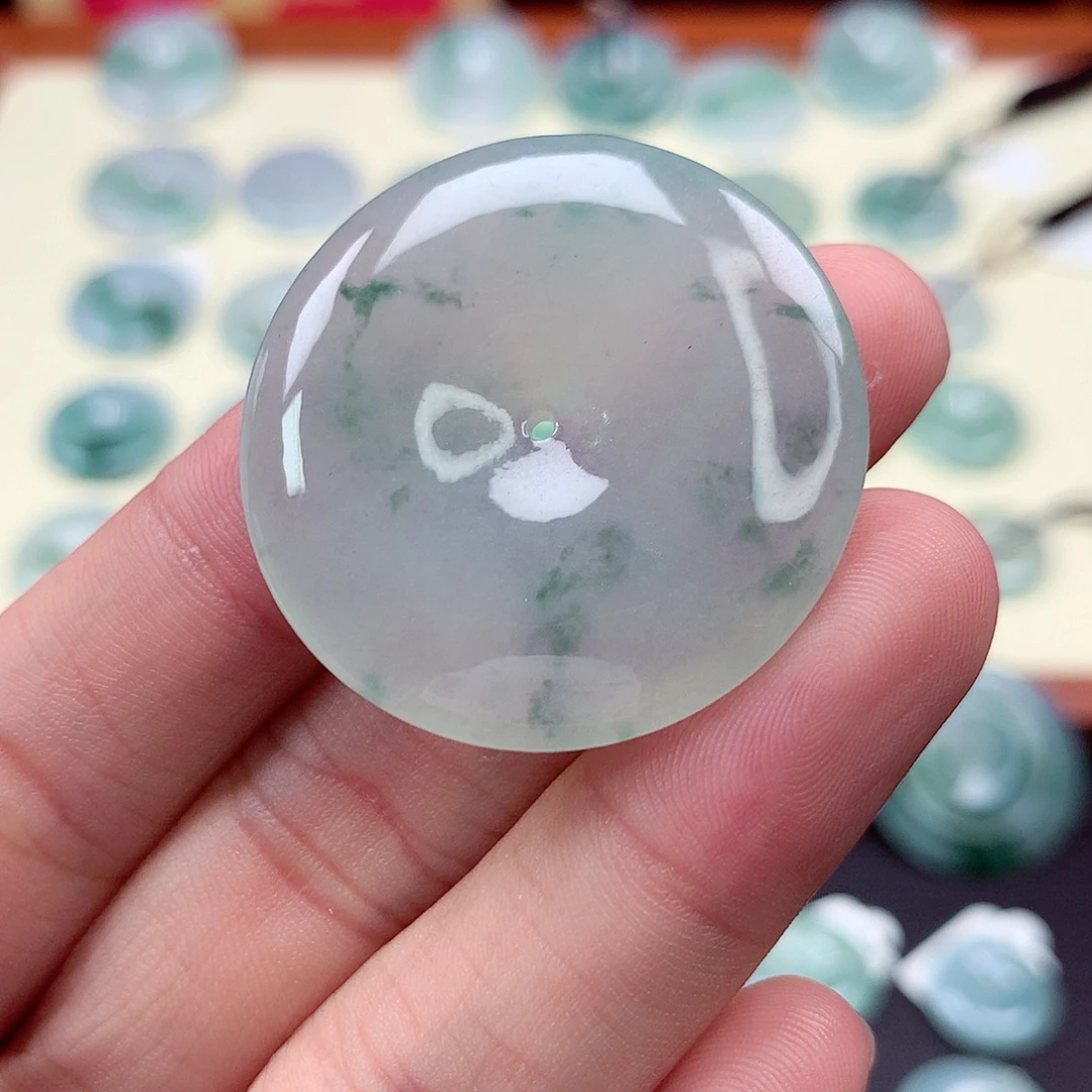 翡翠未镶嵌颈饰编号44 尺寸35.2-6.4