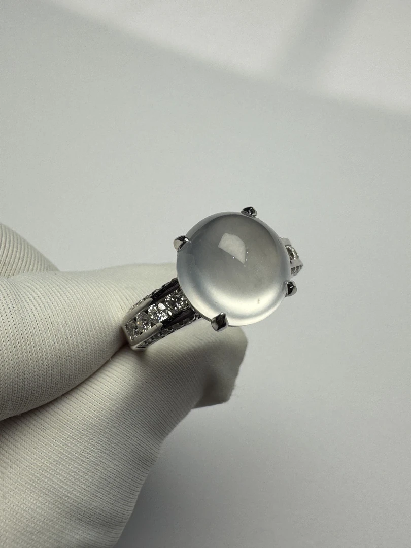 玻璃种蛋面戒指完美