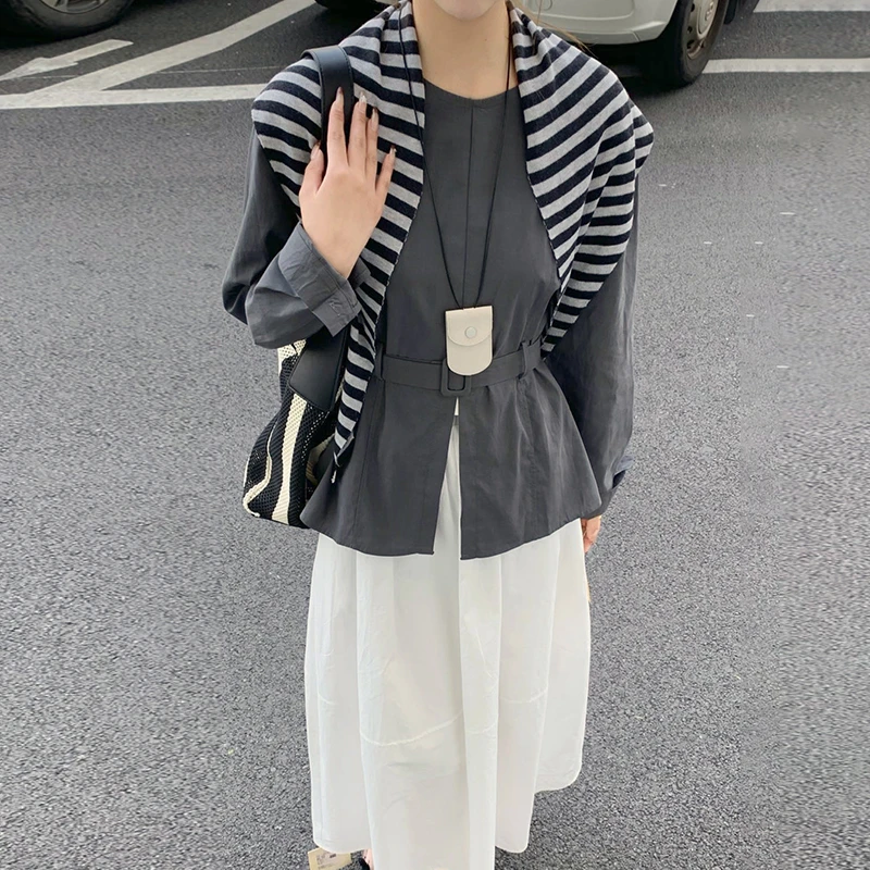 1CoMo 新款秋季百搭时尚日常通勤舒适韩版设计感收腰上衣披肩8000