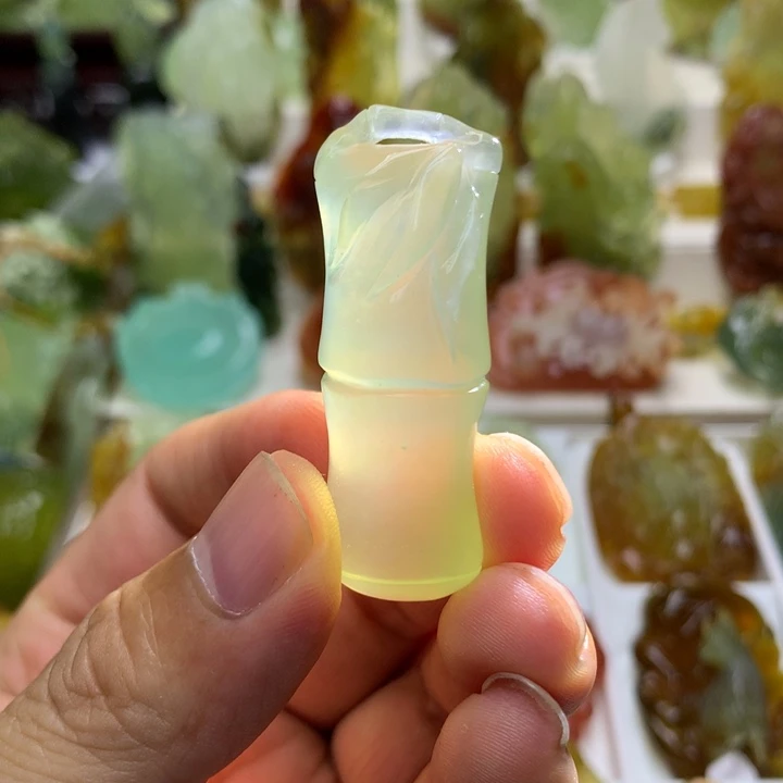 蛇纹石玉合金珠宝奇石