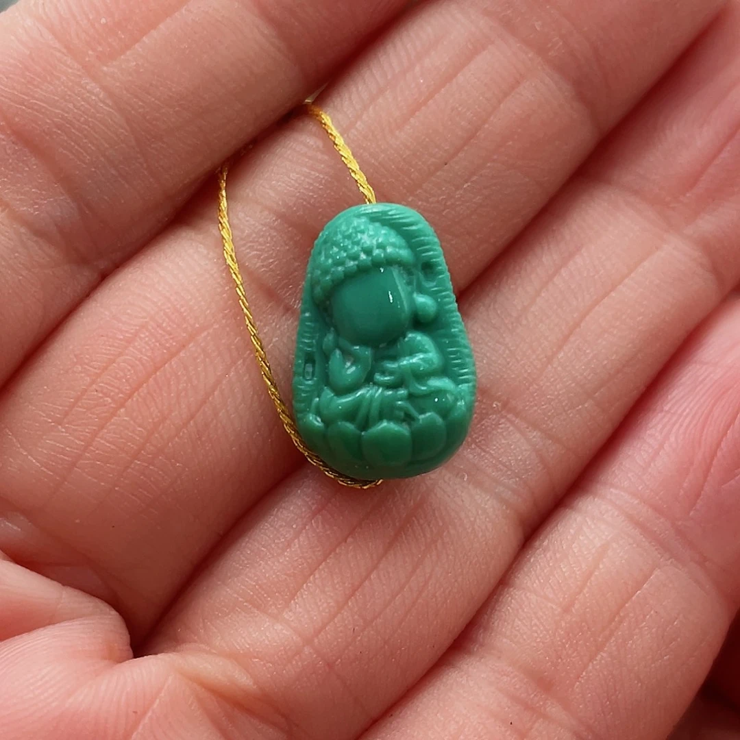 绿松石颈饰未镶嵌