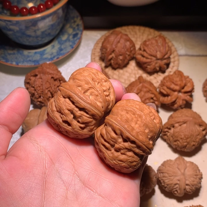 文玩核桃把件44元宝