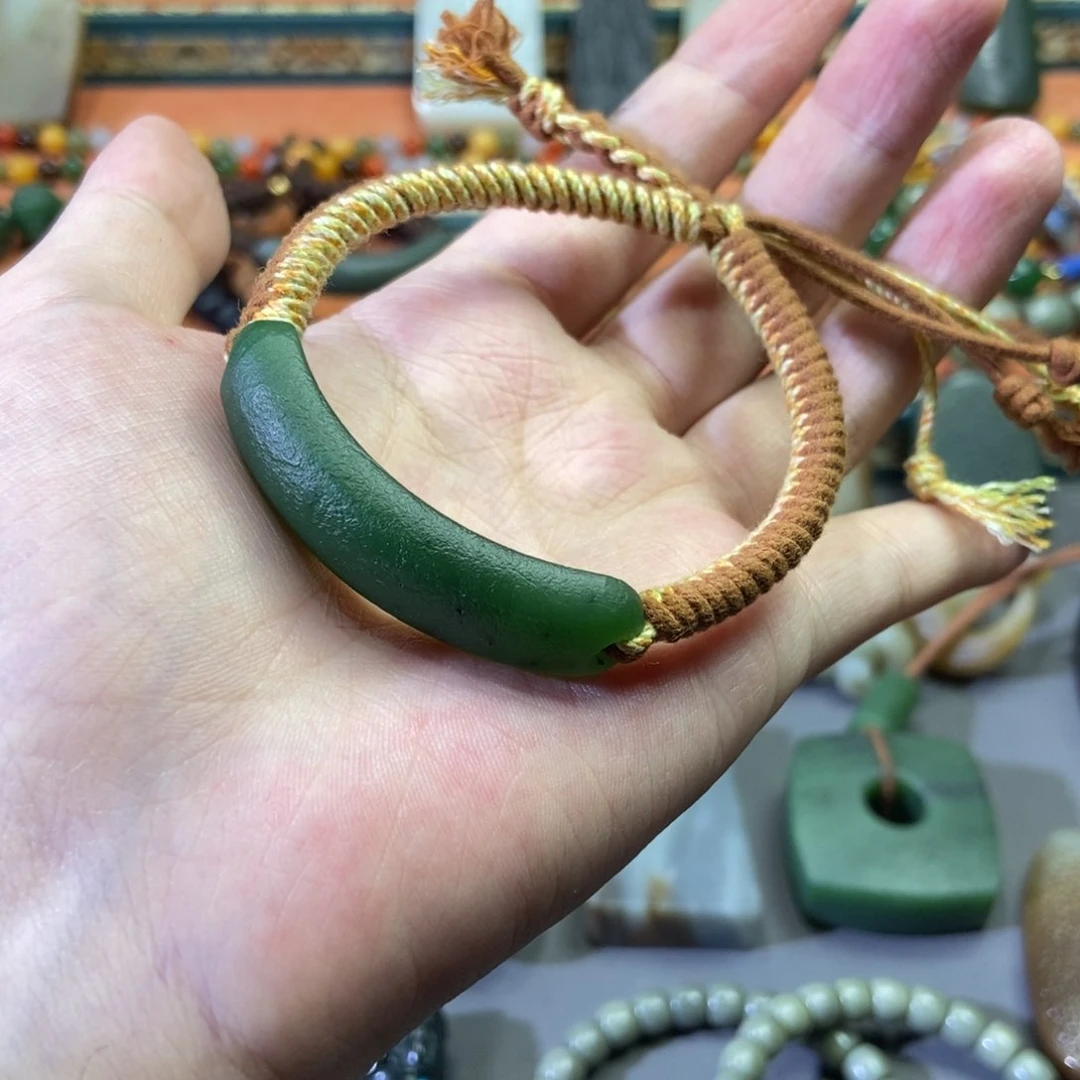 和田玉颈饰未镶嵌三*