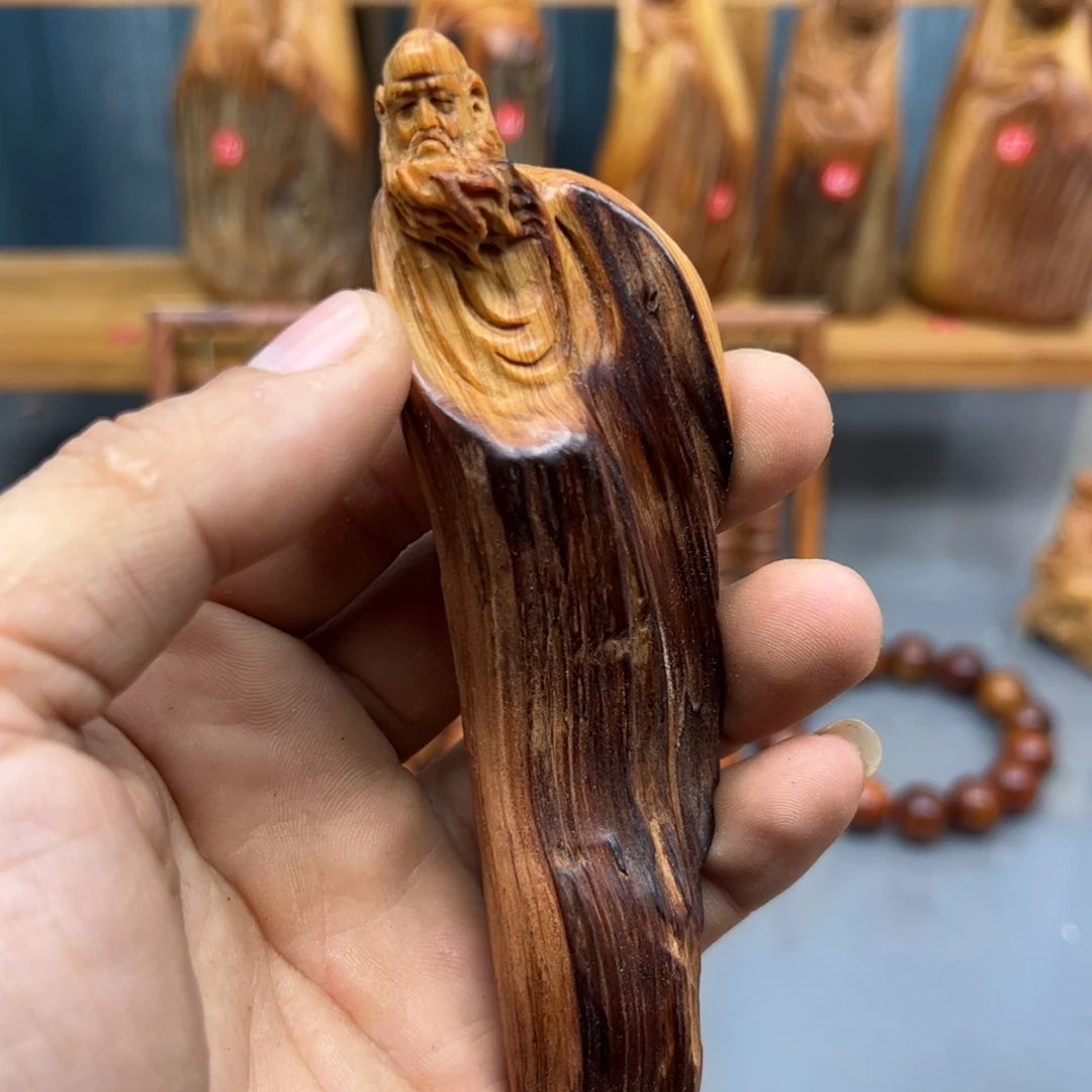 方***具木崖柏木摆件手把件