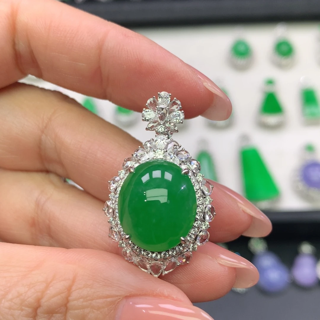 翡翠18K金镶嵌吊坠(不含链)