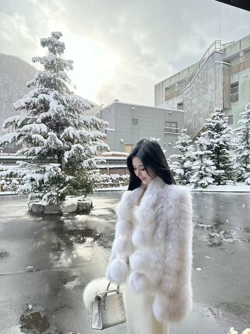 苏su‘芝士奶球’毛球围脖设计师款狐狸毛密车车条皮草冬装外套