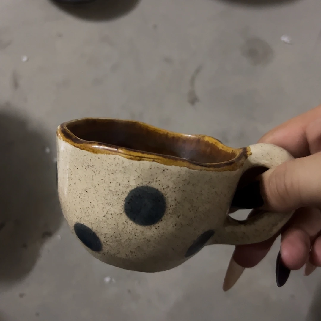 搪瓷微瑕波点矮杯一个