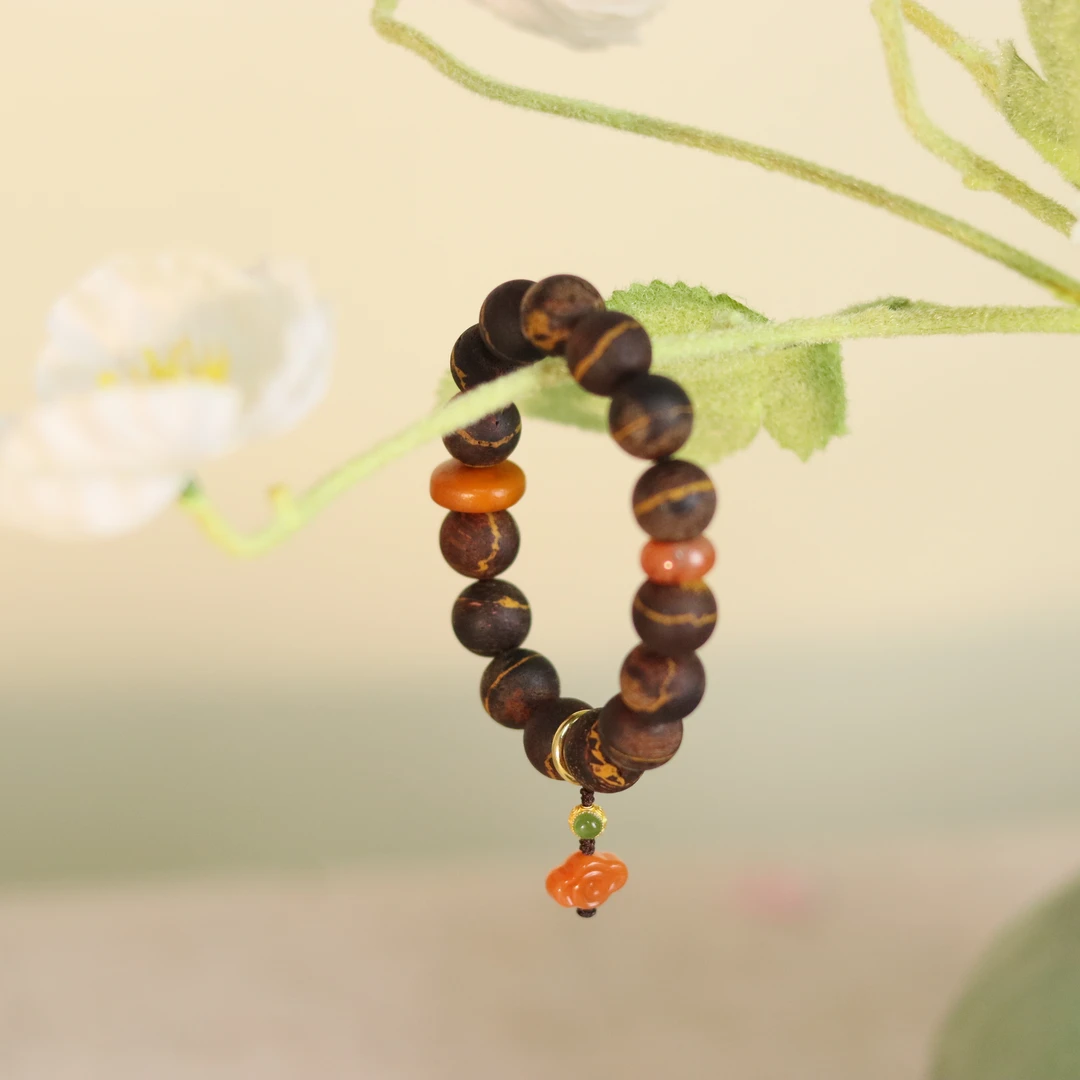 ZC10A18391[原创]黄金甲降真香手串（多样性发货）