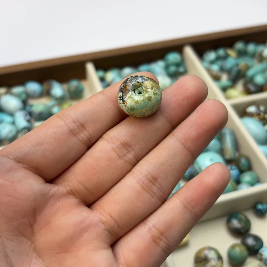 南红玛瑙未镶嵌绿松石