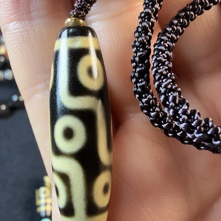 玛瑙/玉髓（覆膜）吊坠(赠链)未镶嵌