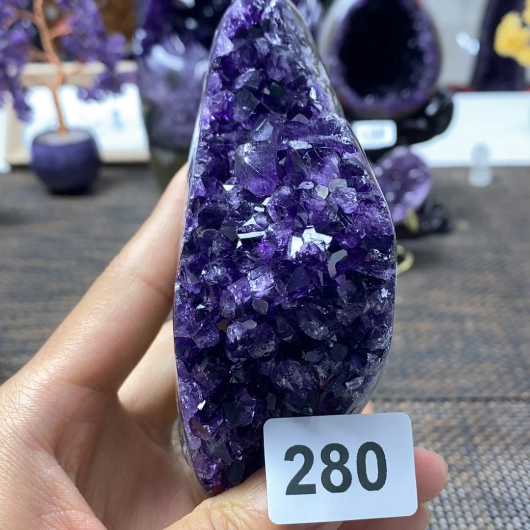 未镶嵌紫晶大型摆件（非配饰）