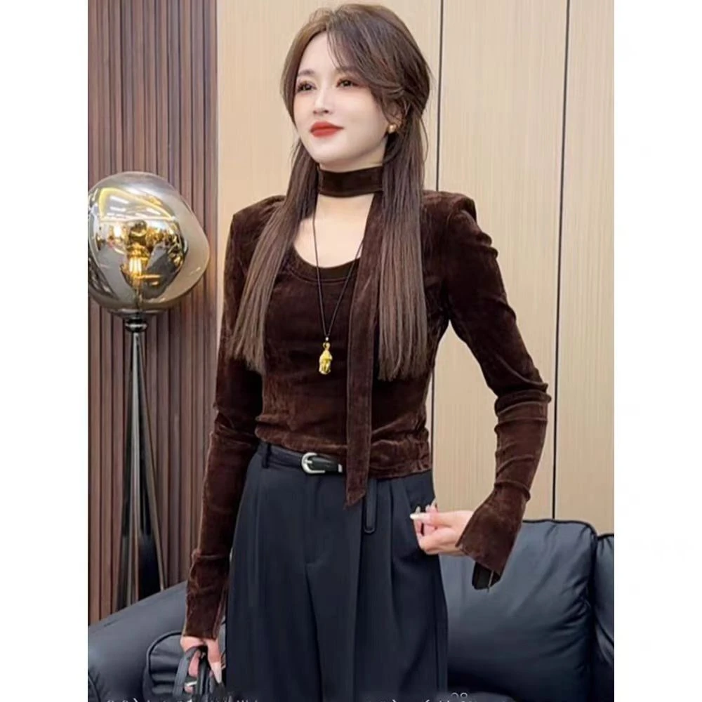 初秋丝绒长袖t恤打底衫女2025新款独特别致辣妹短款早秋chic上衣