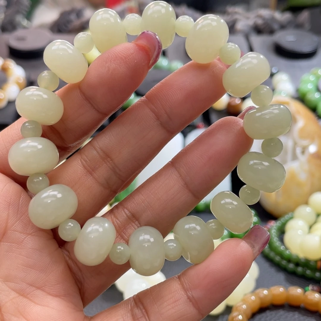 和田玉手串未镶嵌