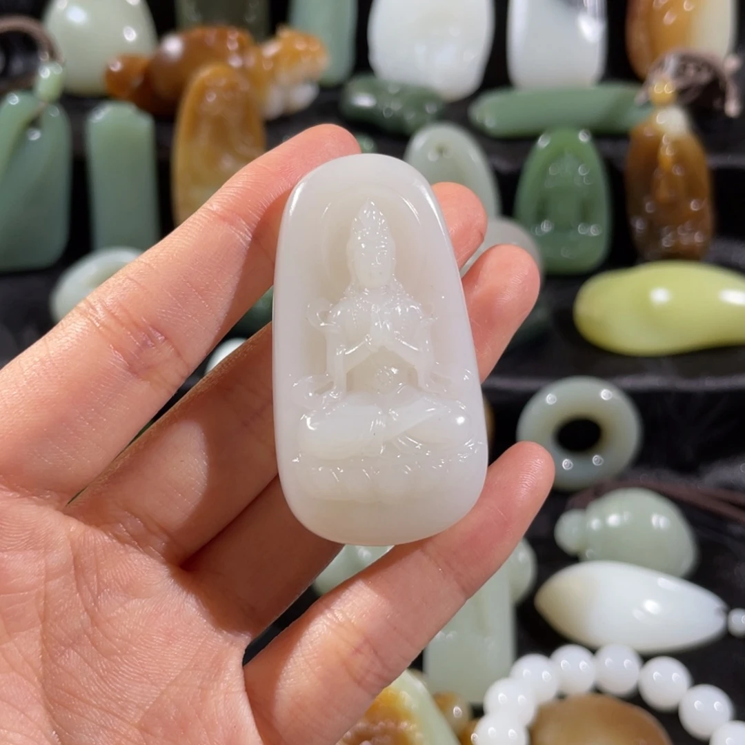 和田玉未镶嵌挂件