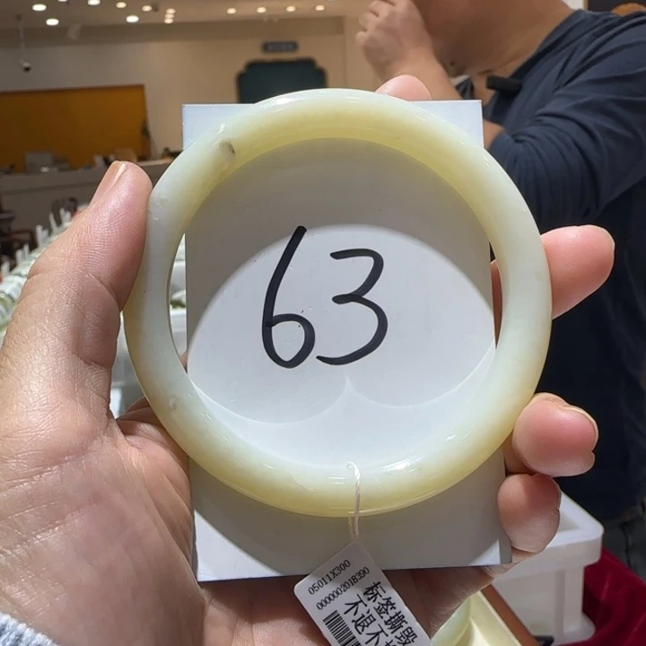 和田玉未镶嵌手镯655