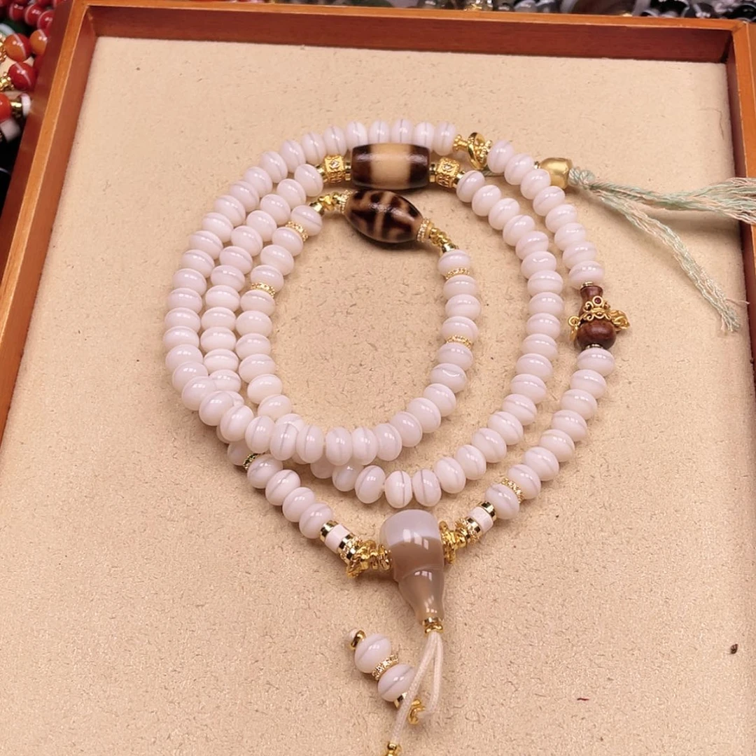 【闪购商品】合金手串玛瑙/玉髓W****4