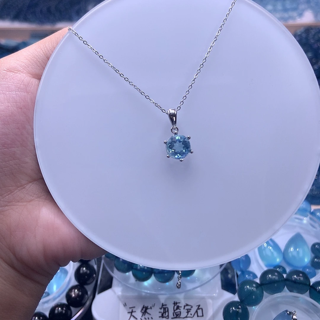 银S925镶嵌手串海蓝宝石切面吊坠 350元（叠拍5件）