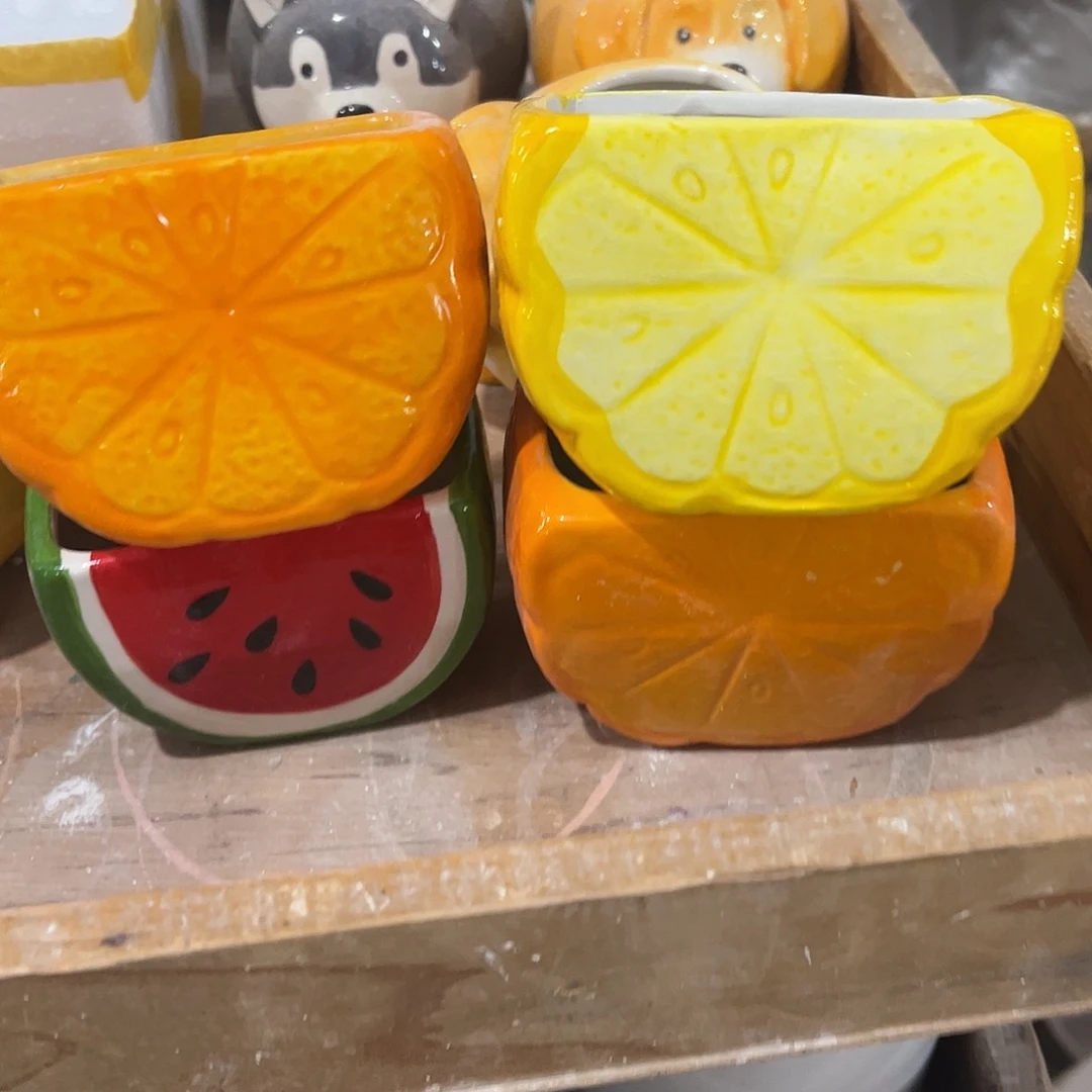 有孔陶瓷花盆，满10米包邮发货