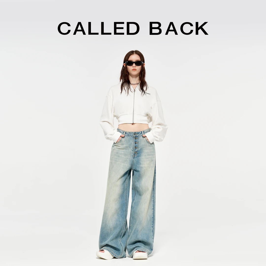 CALLED BACK新款白色运动连帽蝙蝠袖卫衣收腰设计240644