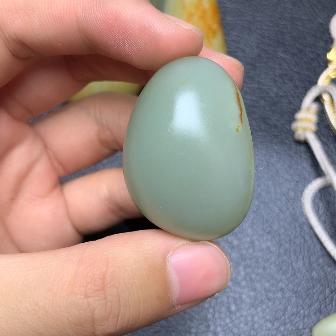 *****和田玉未镶嵌挂件